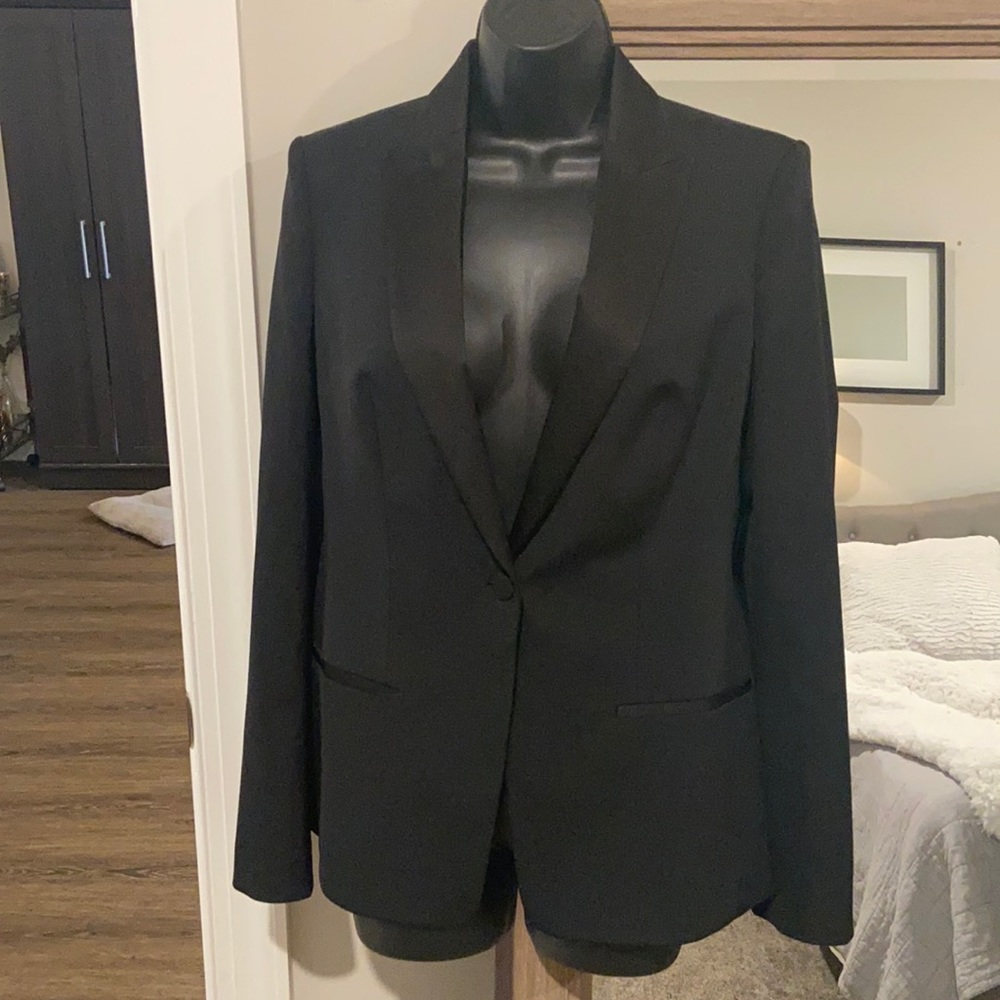 Hugo Boss Women’s Blazer Size 4
